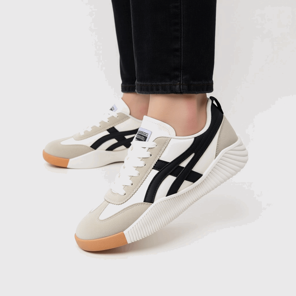 Veloce Sneakers